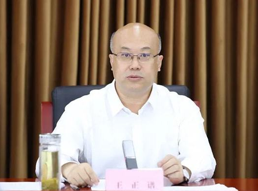 9.5日河北省省长王正谱、雄安新区党委书记张国华等一行人来软创街区展开调研活动时光临我司调研